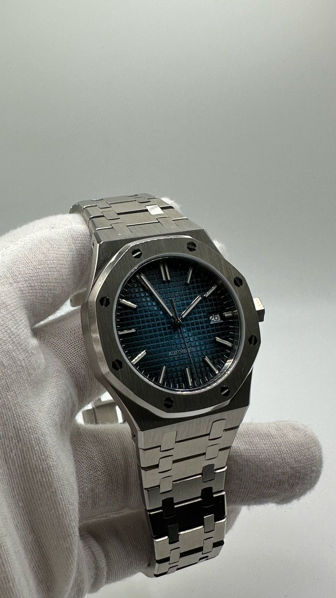Blue Oak Watch